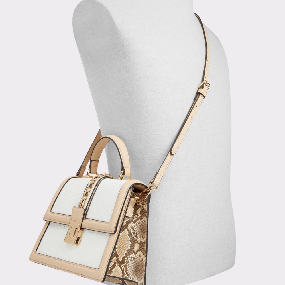 Hennahhx Crossbody purse